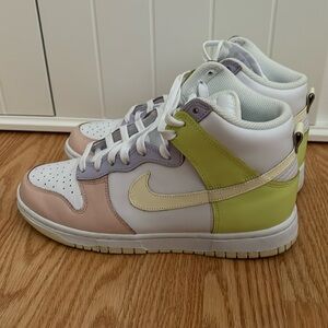 Pastel women Nike dunks - high